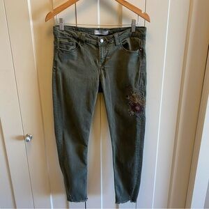 🌻Zara Green Floral Embroidered Jeans-Boho-Size 8